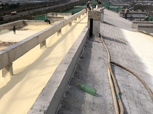 聚氨酯屋頂保溫